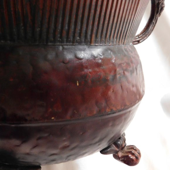 Vintage Gothic Victorian Griffin Motif Handle Footed Centerpiece - Picture 8 of 10